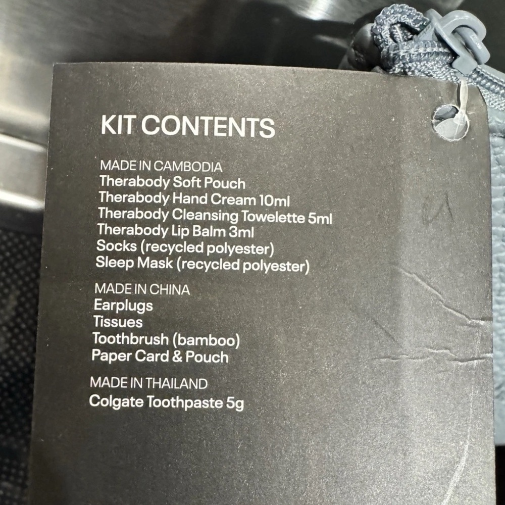NEW United Airlines Therabody Amenity Kit Premium Economy Dark Gray Sealed - Picture 2 of 3
